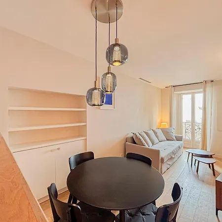 Petit Cocon Au Coeur Du Vieux-nice, Wifi, Ac, 2pers Apartment *